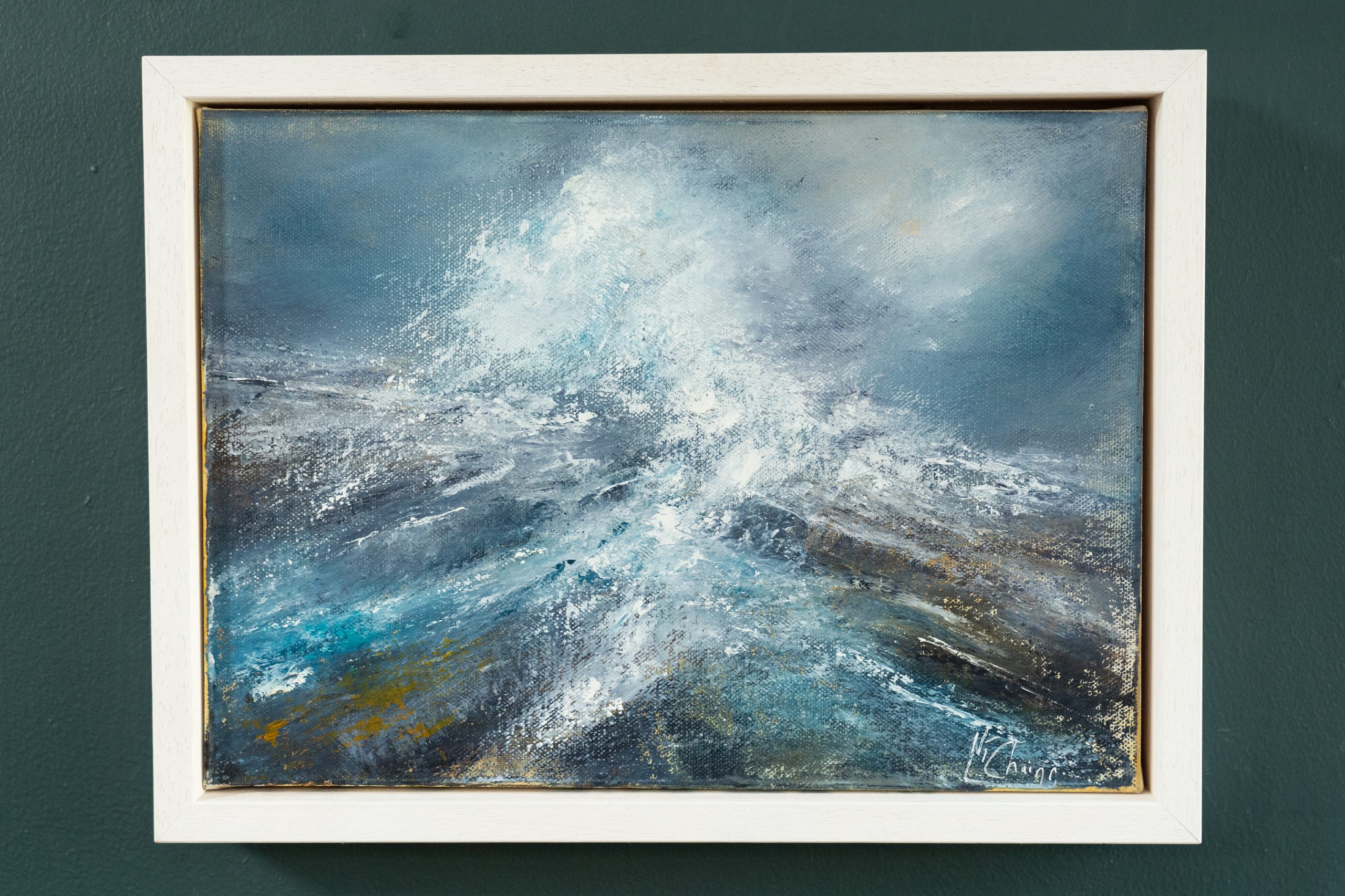 Fiona ni Chuinn contemporary Irish artist oil on canvas seascapes Ireland West of Ireland Atlantic Ocean waves drama and power of the ocean Irish interiors perfect gift painting art